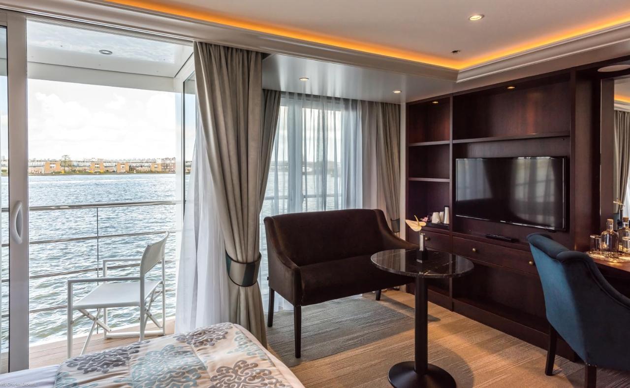 Select Ms Charles Dickens - Frankfurt Hotel Frankfurt am Main Kültér fotó
